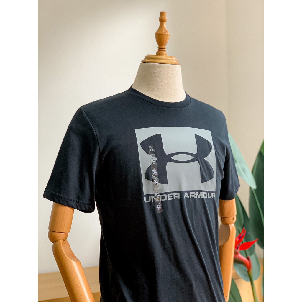 Áo thun cổ tròn Under Amour