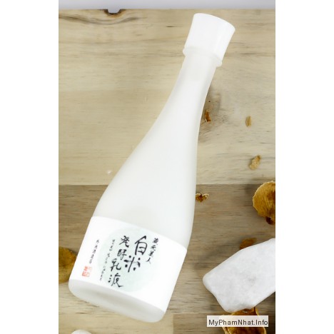 Lotion dưỡng da Kuramoto Bijin Sake Lotion 120ml