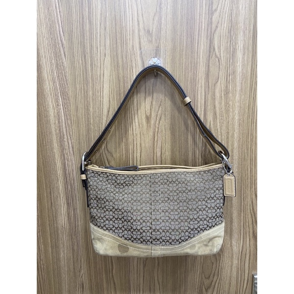 Túi si hiệu Coach