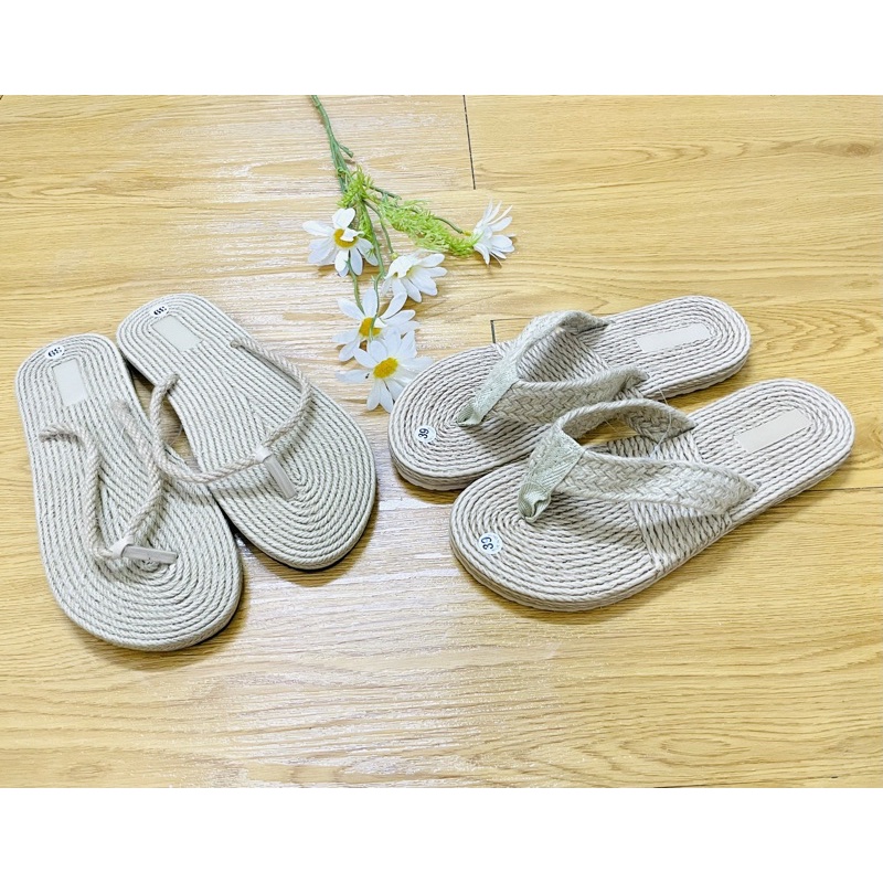 Dép cói đi biển xỏ ngón