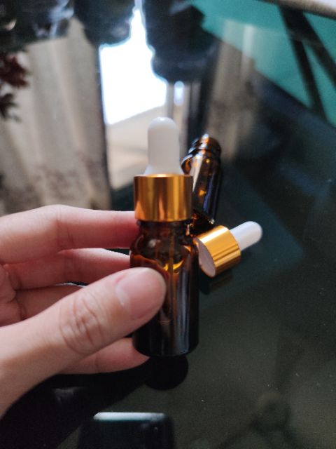 Chai thủy tinh nút bóp 10ml đựng mỹ phẩm