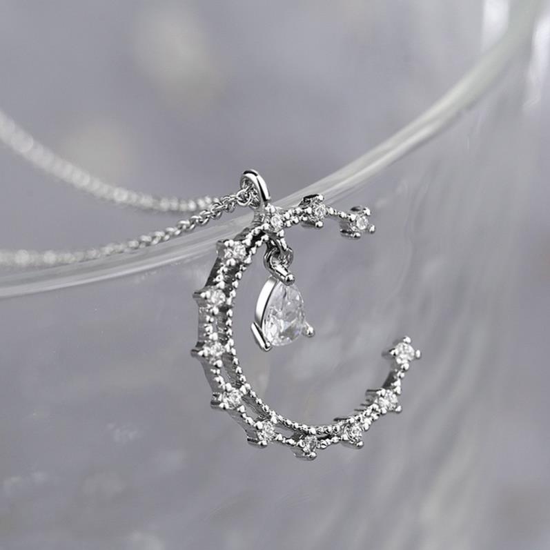 (0117) Vòng Cổ Hình Mặt Trăng Đính Giọt Lệ Kim Cương Lấp Lánh ✨