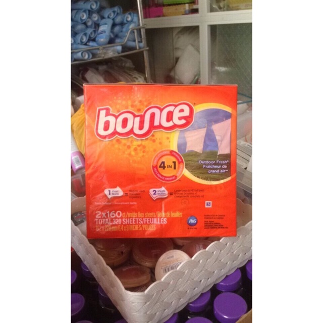 Giấy thơm quần áo Bounce 1 hop 160tờ