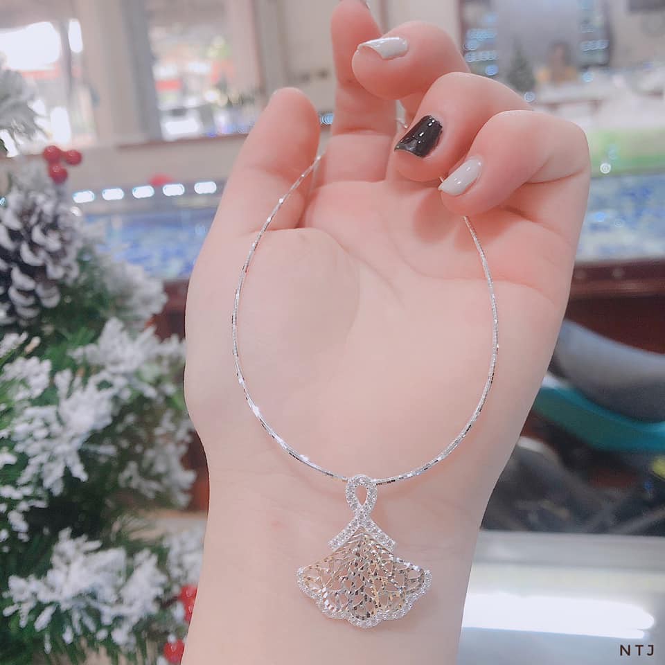 KIỀNG MỀM MẶT HÌNH QUẠT BẠC CAO CẤP