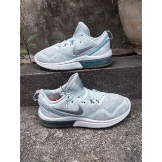Giày nike size trên ảnh real 2hand
