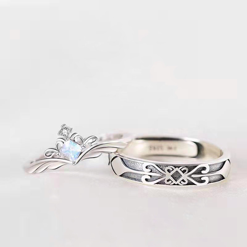 Nhẫn nam nữ tròn Unisex màu bạc Thời trang SAZ chất liệu Titan đẹp đơn giản - Nhẫn Đôi King &amp; Queen