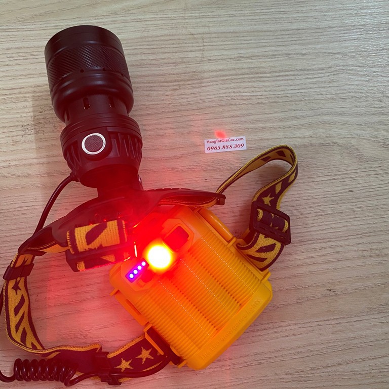 Đèn Pin đội đầu siêu sáng hàng khủng Ultra fire P50 Zoom 2, led 20w cực mạnh, 3 pin cực khỏe