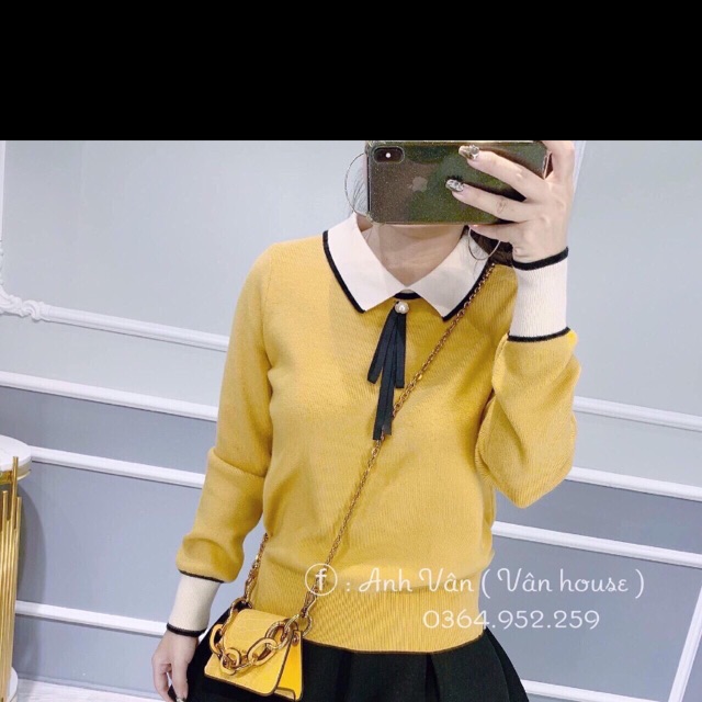 Áo len nơ vàng