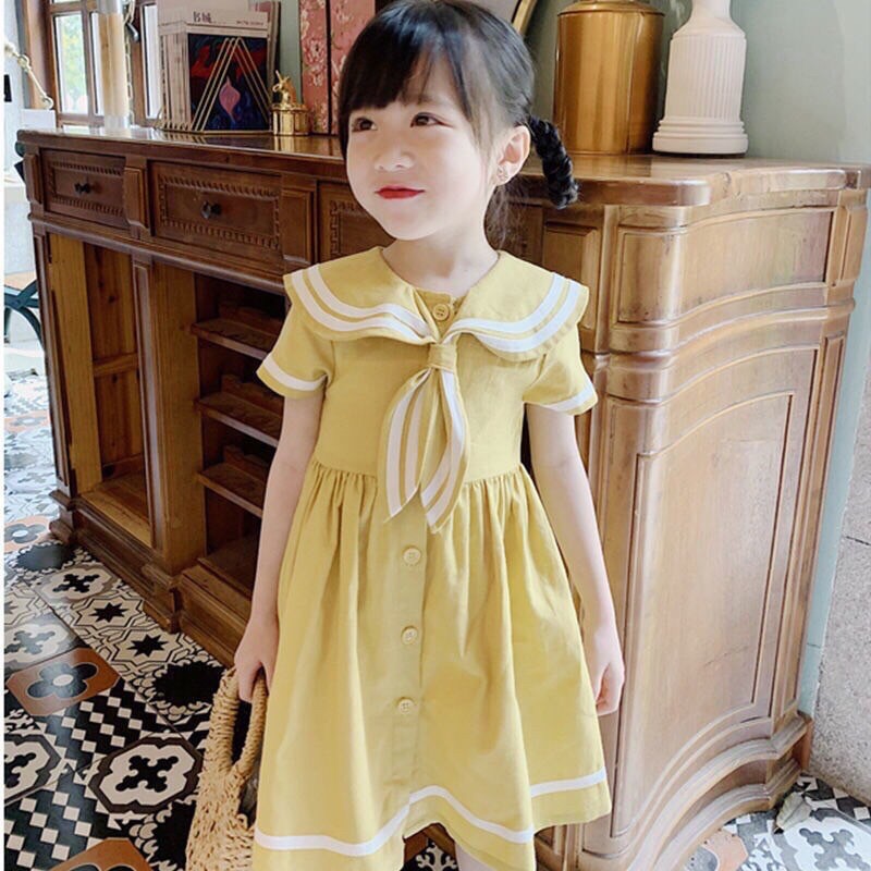 VÁY VÀNG THUỶ THỦ