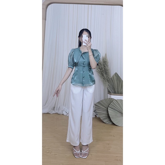 Áo sơ mi chiết eo tay bồng lụa tơ óng kiểu cách điệu nơ cổ nữ Pearl Design 062102