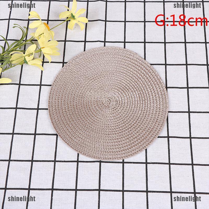 Bàn Ăn Hình Tròn Chống Trượt Tiện Lợi