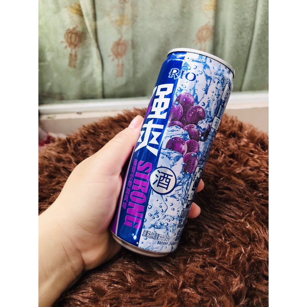 Nước Trái Cây Rio Strong Lon 330 ml 🥂NGON VÀ THƠM🥂Nước Hoa Quả Cocktail