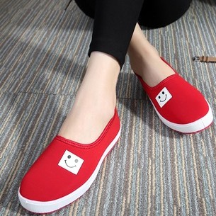 Slip on cho nữ họa tiết mặt cười dễ thương