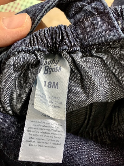 Body yếm Oshkosh size 6m-18m