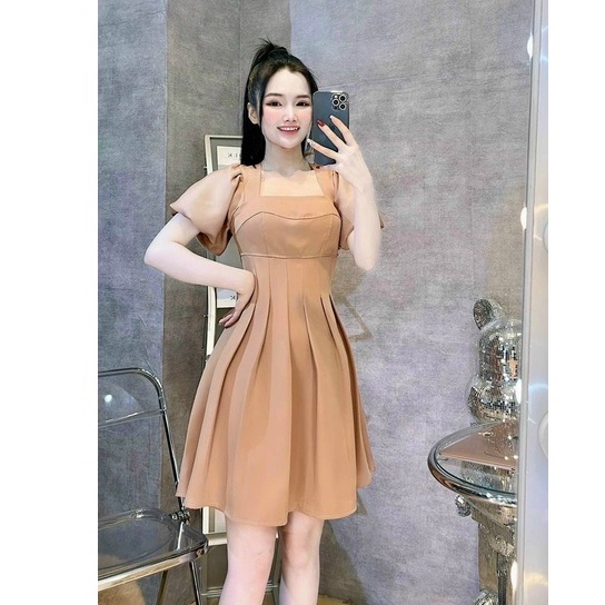 Váy đầm nữ dáng xòe tay phồng cổ vuông xếp ly eo