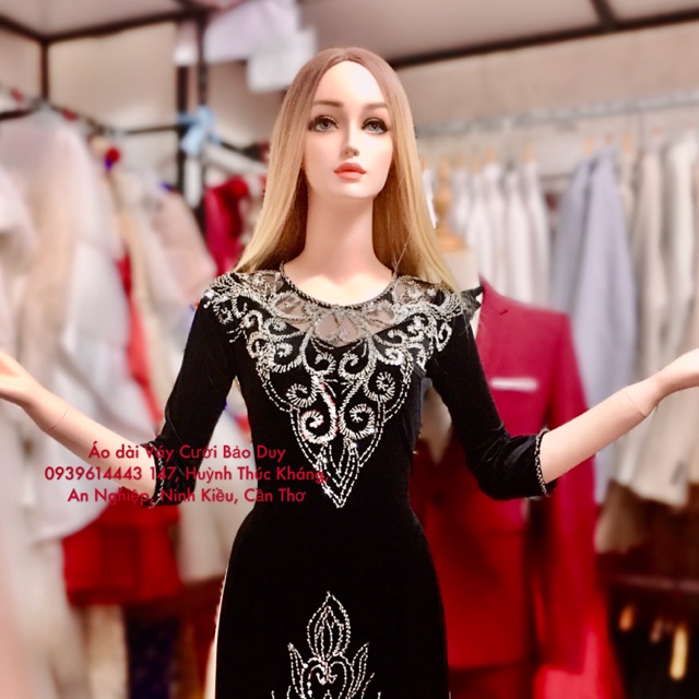 Áo dài trung niên đính đá đi tiệc sui gia