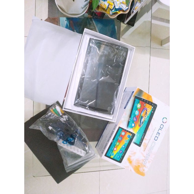 Màn hình Android Oled C8 New(Dưỡng+Camera lùi) tích hợp camera 360 –Cấu hình Ram 3 – Rom 32 Bảo Hành chính hãng 18 tháng | BigBuy360 - bigbuy360.vn