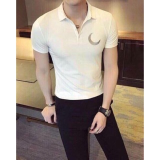 Áo thun nam có cổ mặt trăng vnxk