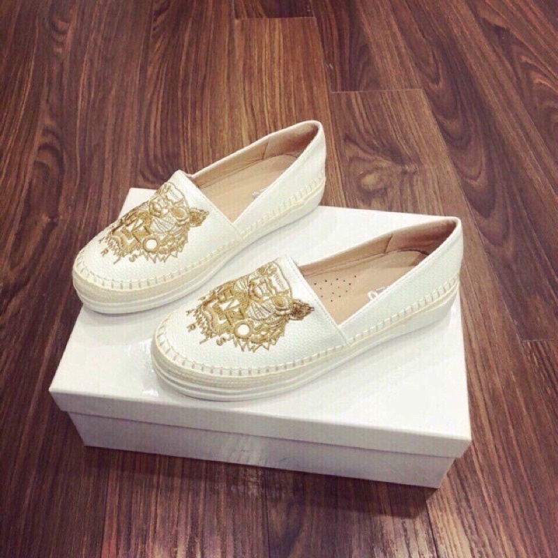 giầy lười mặt thêu siêu mềm nhẹ hót!!!