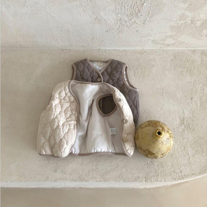 Áo khoác ghi lê hai lớp dày dặn phong cách retro thời trang thu đông cho bé