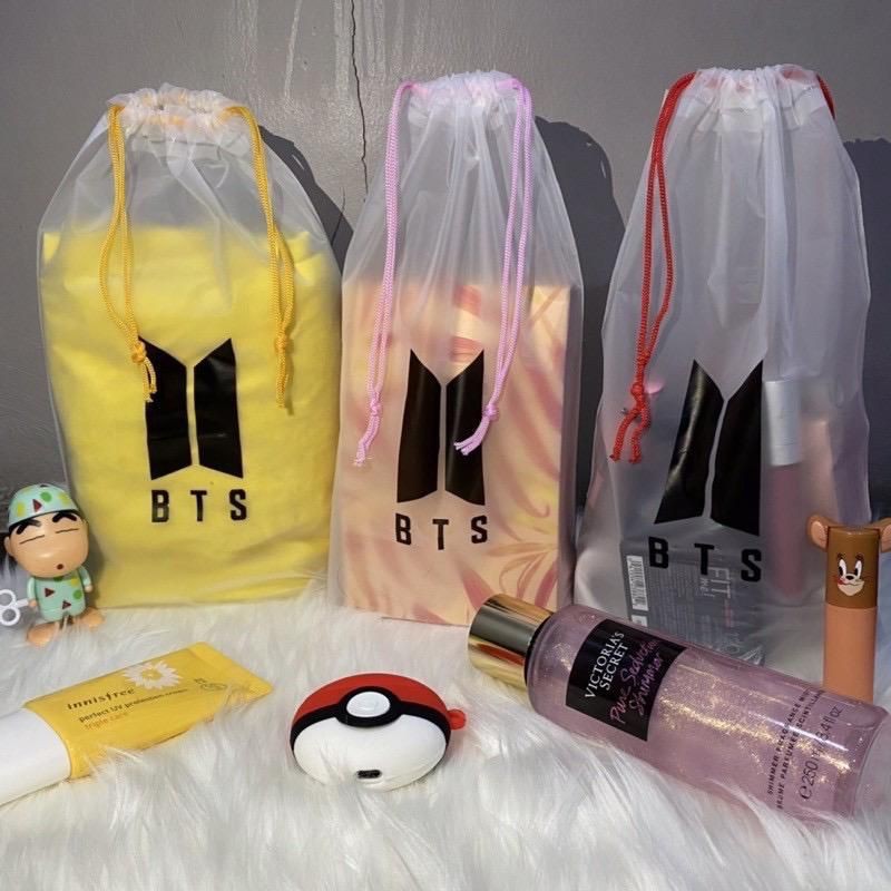 Túi Đựng Mỹ Phẩm Du Lịch Bts Bt21