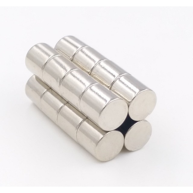 Nam châm viên trắng mỏng 8x8 mm- Loại nam châm trắng đất hiếm lực hút mạnh