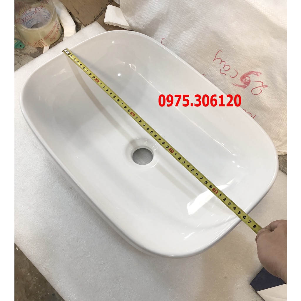 Chậu rửa mặt lavabo Đặt Bàn Đá LA42 OVAN TRẮNG, men NANO trắng sáng chống ố chống bám bẩn, la này vòi để ngoài chậu
