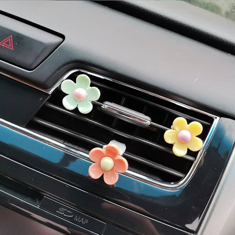 Sáp thơm cài cửa gió ô tô hình động vật dễ thương