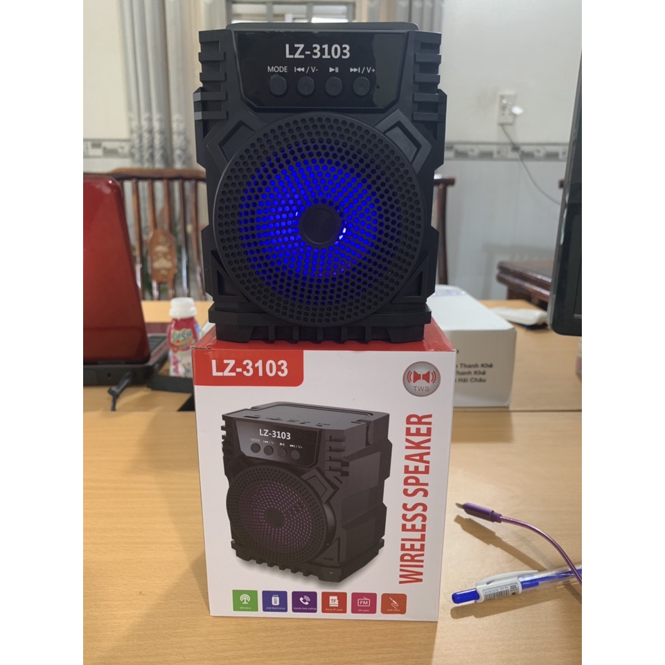 Loa bluetooth không dây LZ-3103 hỗ trợ USB, thẻ nhớ TF, AUX có đèn led và quai xách tiện lợi