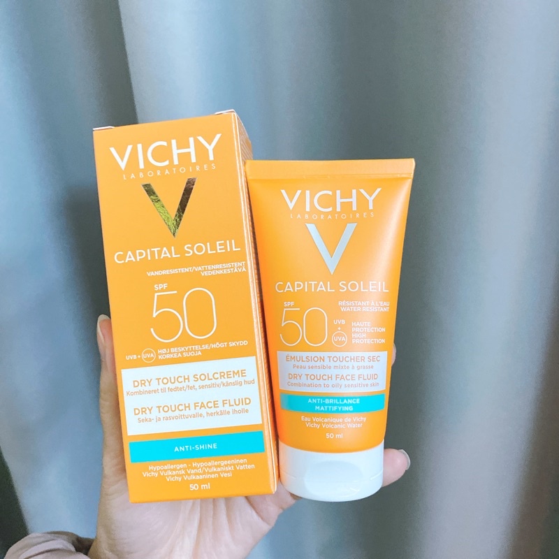 Kem chống nắng Vichy Capital Soleil Mattifying Dry Touch Face Fluid 50ml SPF 50 UVA +UVB