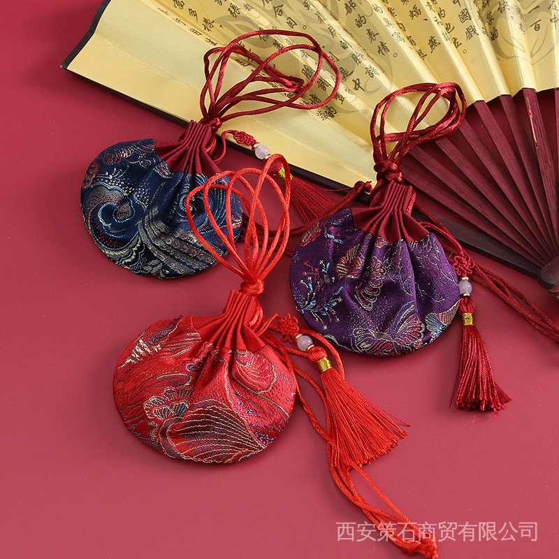 Dragon Boat Festival handmade sachet sachet sachet antique Lotus bag ancient costume Palace props car hanging bag fetal hair jewelry empty bag