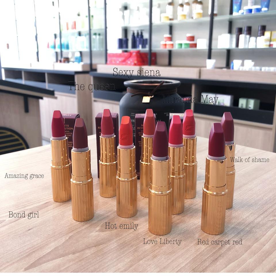 [Bill Anh] Son lì Charlotte Tilbury Matte Revolution/Hot Lips Lipstick có sẵn