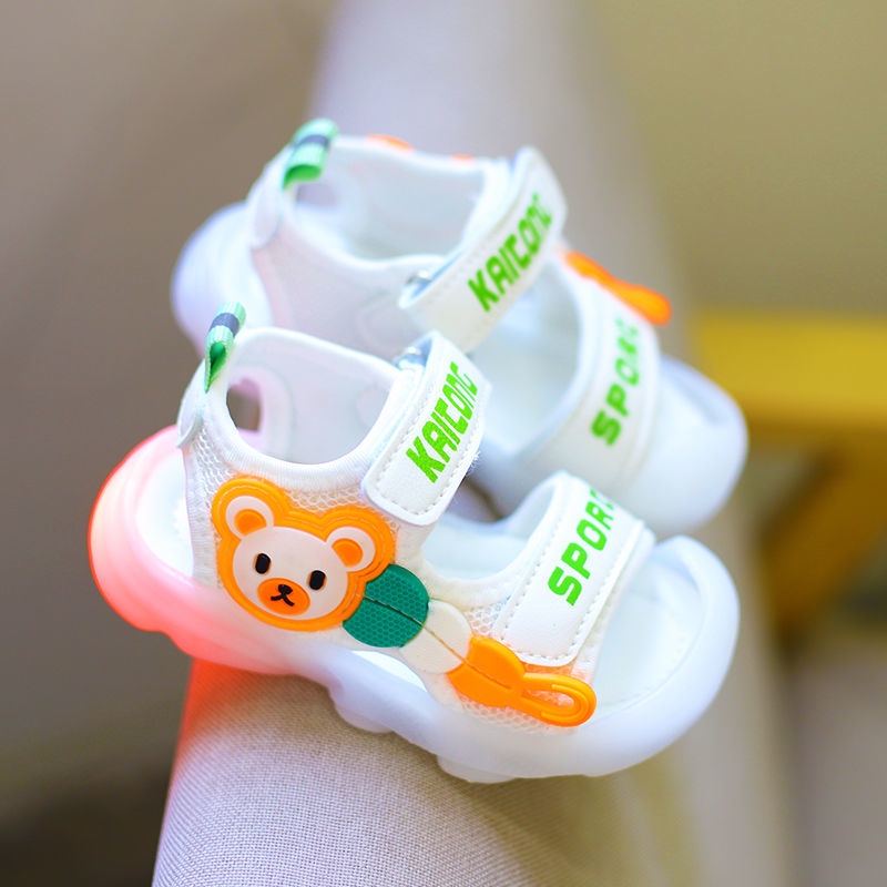 Xăng đan Chống Đá Có Đèn Thời Trang Mùa Hè 2022 Cho Bé 1-6 Tuổi