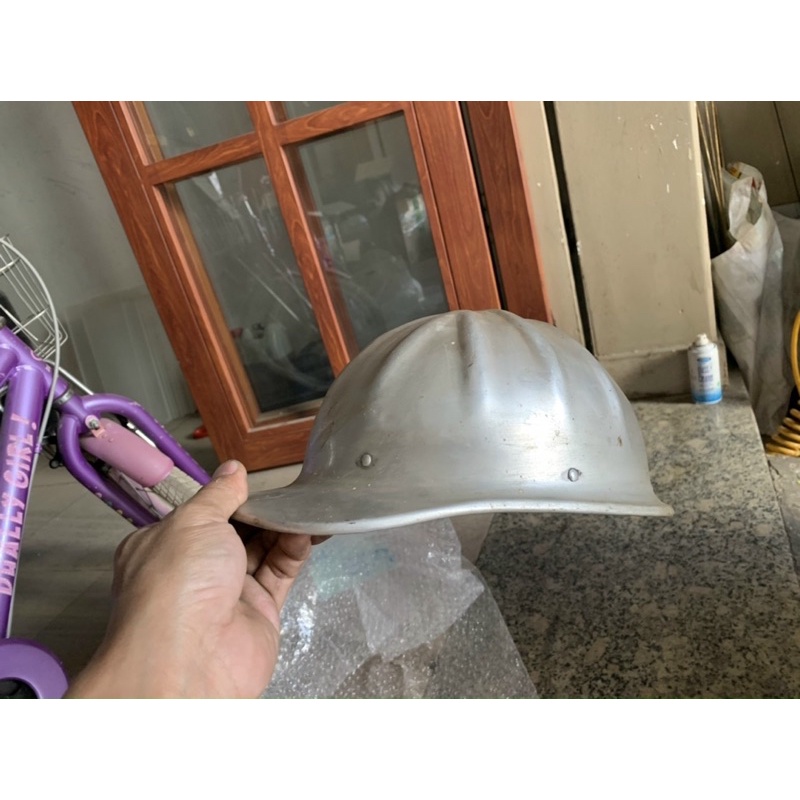 Mũ bảo hiểm nhôm của Mĩ