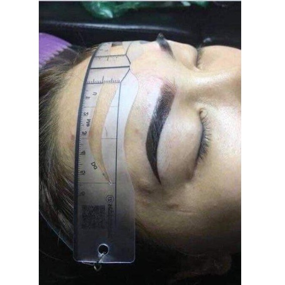 Khuôn mày 8 dáng Beauty Makeup - Khuân kẻ vẽ mày Thái gồm 1 bộ 8 dáng đẹp chuẩn master