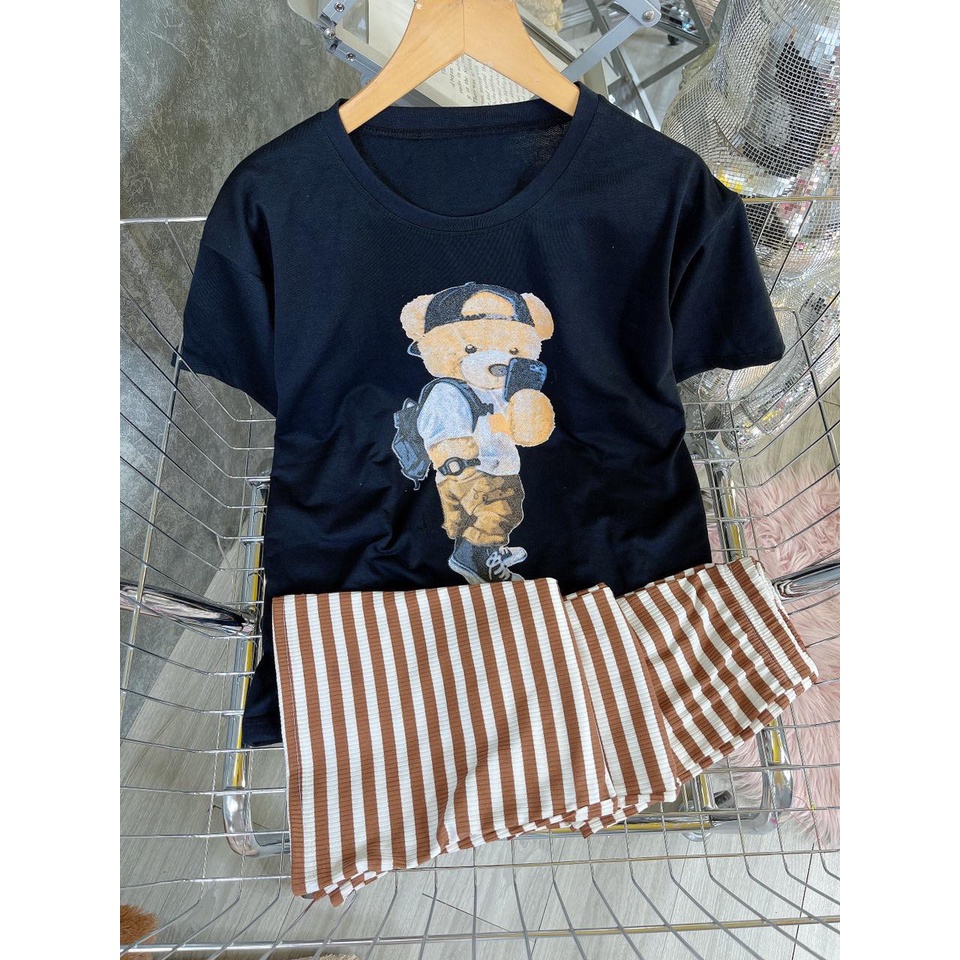 Bộ mặc nhà, mặc đi chơi cho nữ, áo thun in hình gấu, quần thun sọc ống loe cực trend, siêu chất