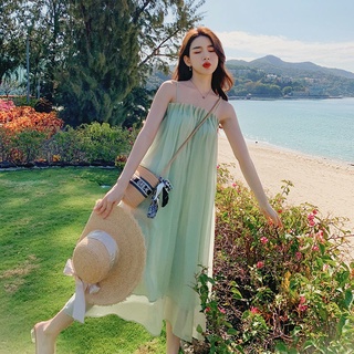 Đầm hai dây đi biển thời trang xinh xắn cá tính