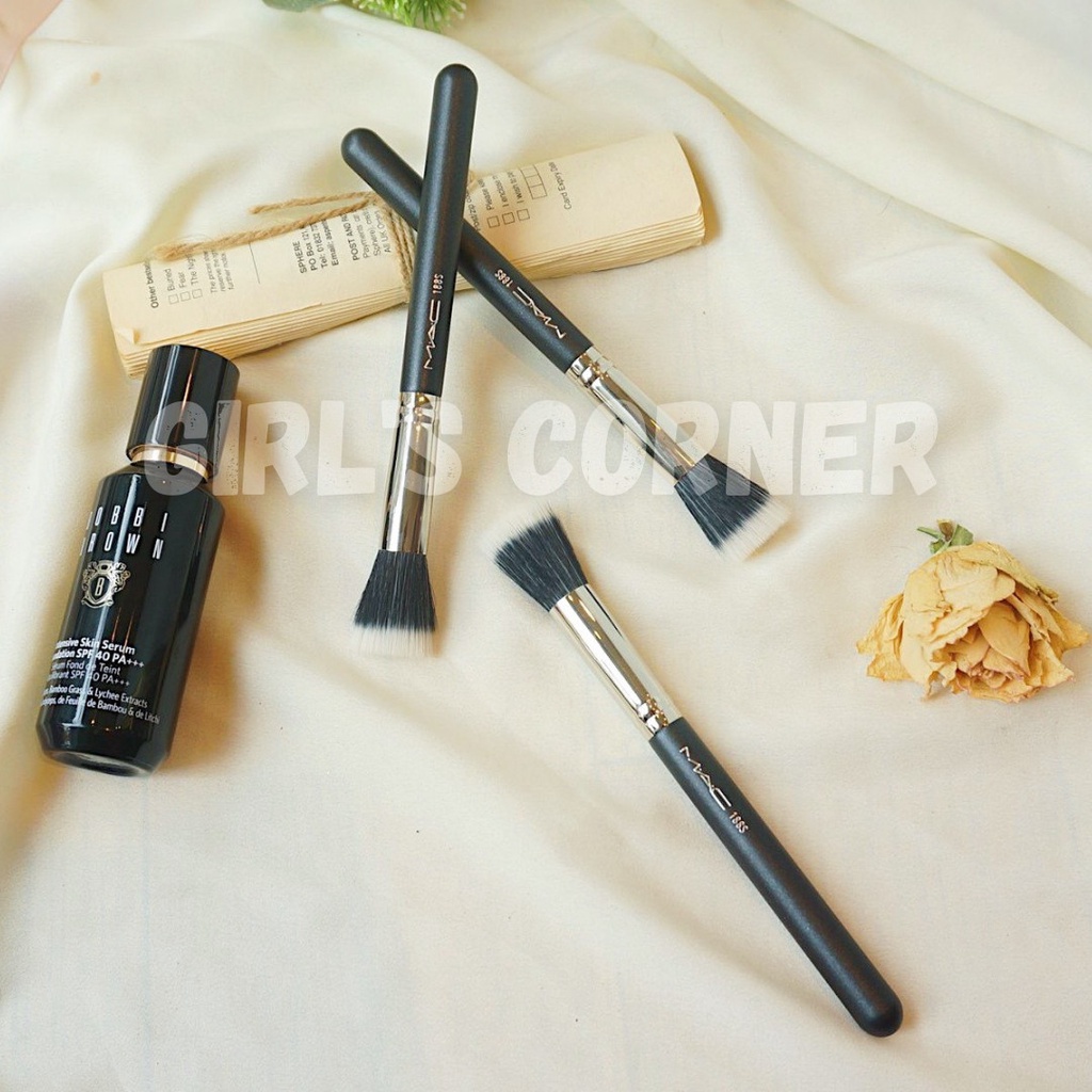 Cọ nền - má hồng dạng stippling M 188S SMALL DUO FIBRE FACE