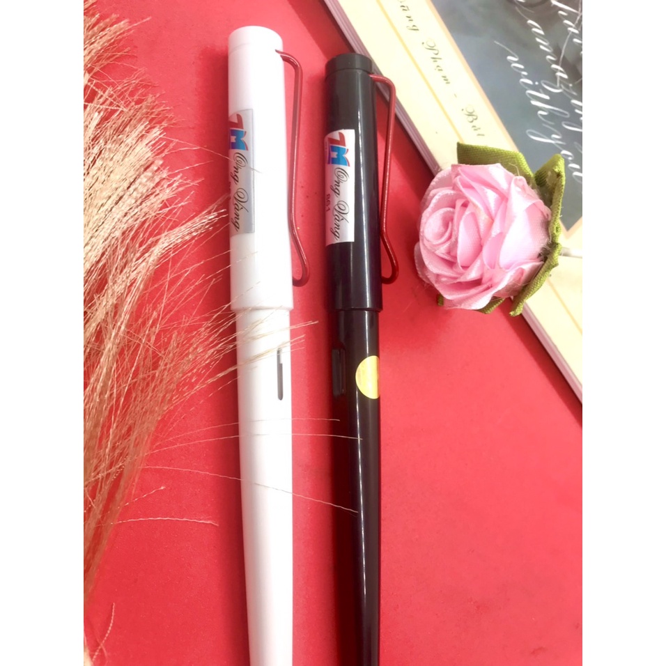 Bút Ong vàng 861( ngòi 101 cổ)