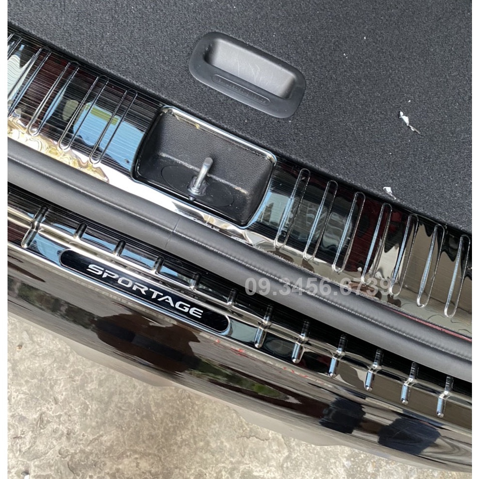 Nẹp cốp xe, chống trầy cốp xe Kia Sportage 2022 2023 Mẫu Titan cao cấp đẹp