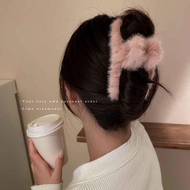 Kẹp tóc cá mập lông nhung thời trang Loli