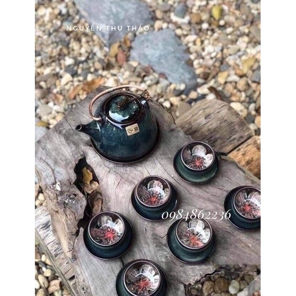 Bộ ấm chén HOA NỞ TRONG CHÉN nghệ nhân TÔ THANH SƠN Bát Tràng - Bộ ấm chén đẹp