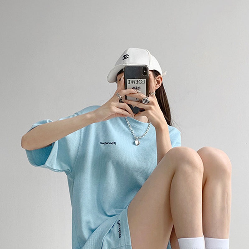 Set Áo Thun Ngắn Tay Form Rộng Và Quần Short Thời Trang Thể Thao Năng Động Cho Nữ