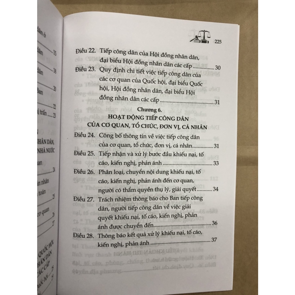 Sách Luật tiếp công dân và Văn bản hướng dẫn thi hành