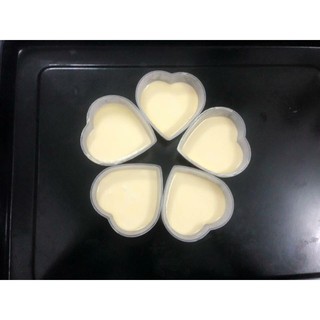 Khuôn bánh flan tim - tròn