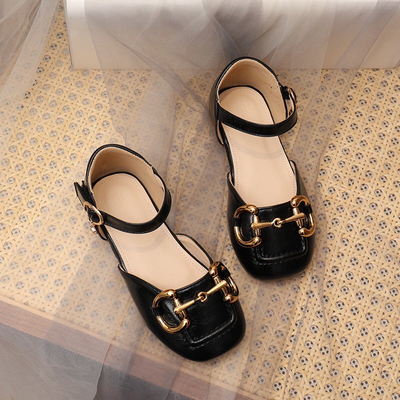 Giày sandal bé gái - Dép sandal quai dán mũi vuông phối móc xích cực điệu cho bé từ 3-8 tuổi phong cách Hàn Quốc V601