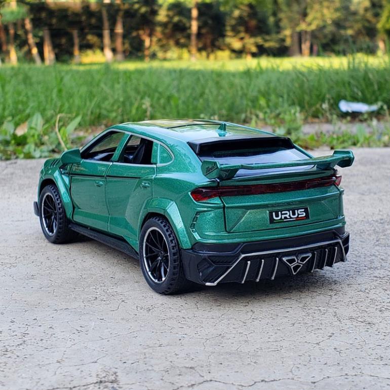 Mô hình xe Lamborghini Urus Mansory 1:32 NewAoToy