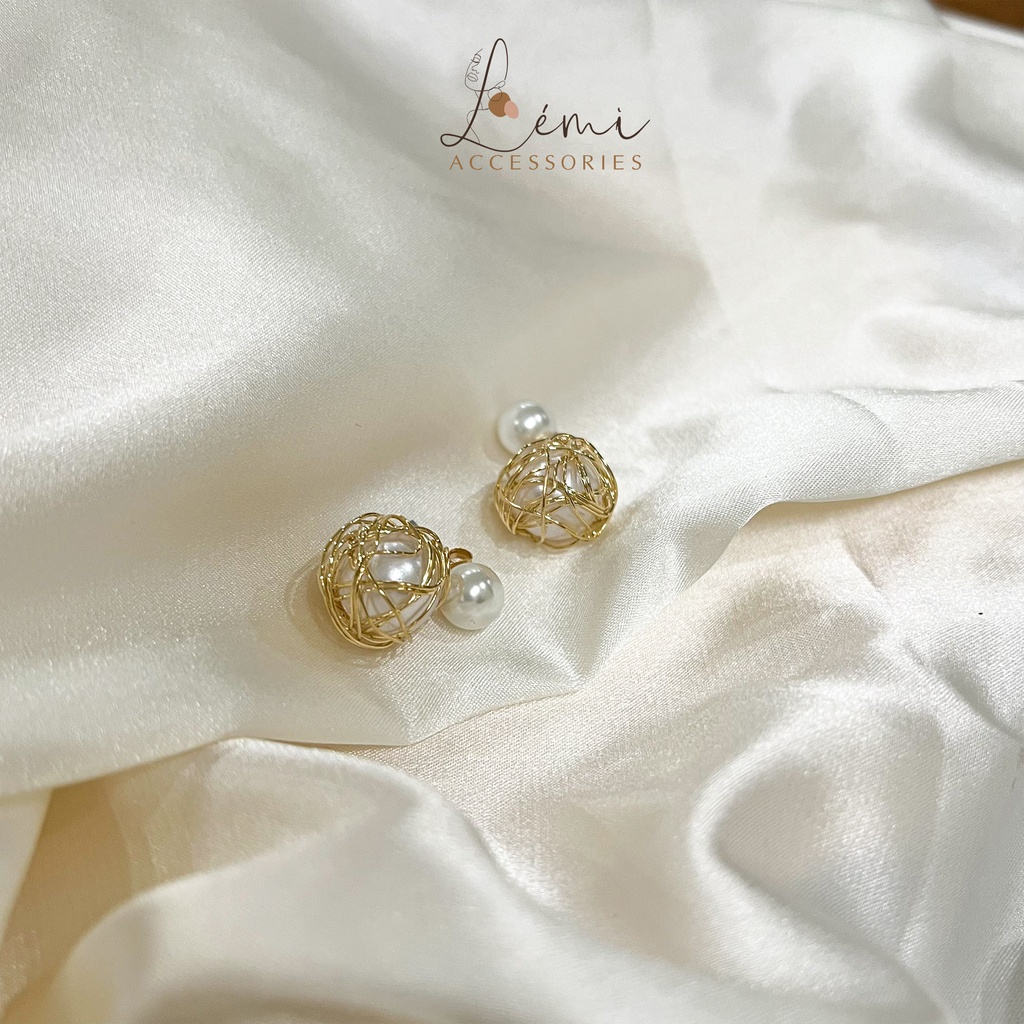 Hoa tai thả dáng quả cầu mix ngọc cá tính thời trang Hàn Quốc Lémi accessories