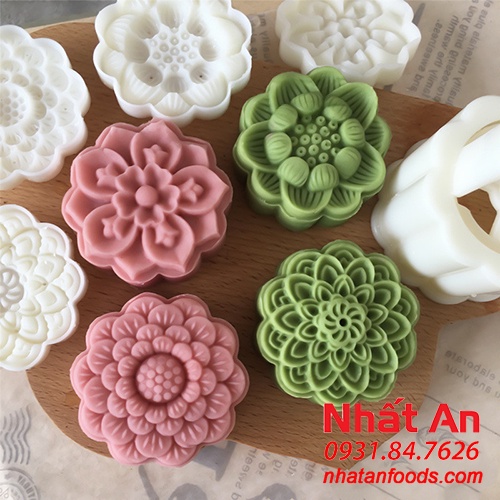 Khuôn trung thu 4 mặt Cánh Hoa Sen 75gr