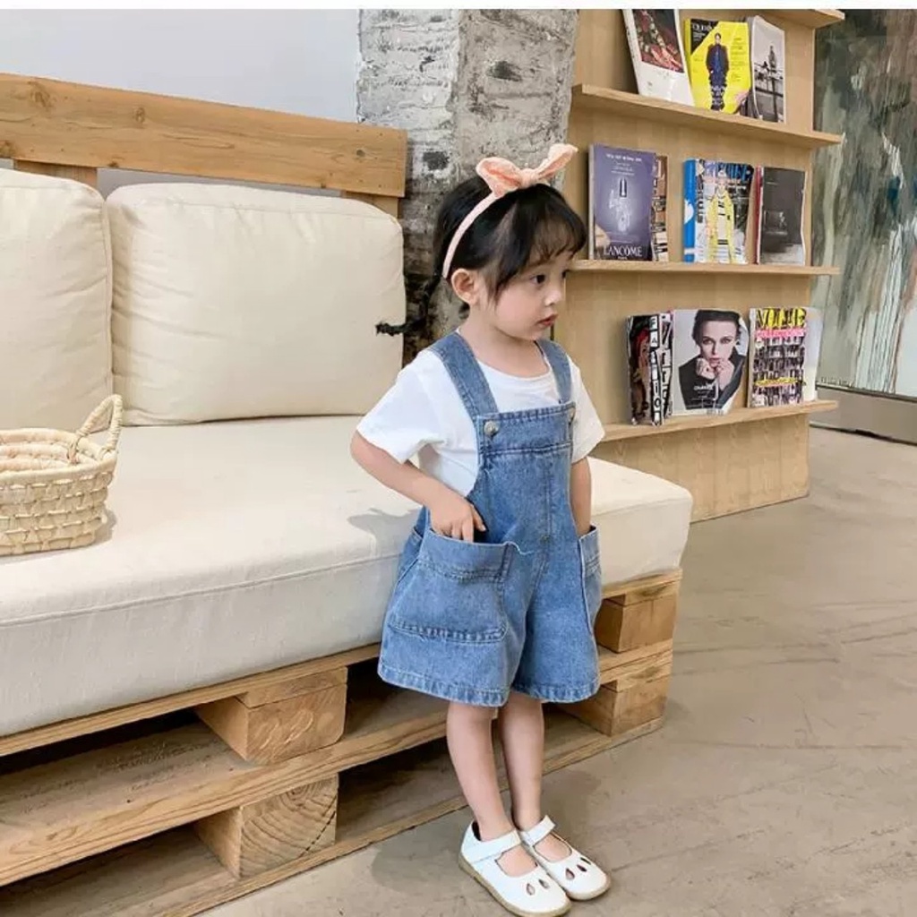 Yếm jean bé gái, Sét quần yếm bò xanh mềm kèm áo trắng cotton cộc tay cho bé